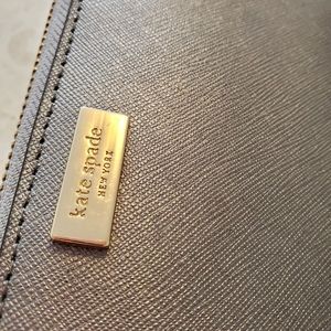 EUC ~Kate Spade Accordian Saffiano Leather Wallet